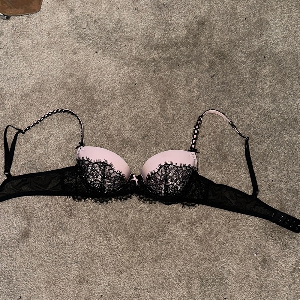 Victoria's Secret Black and Pink Lace Bra
